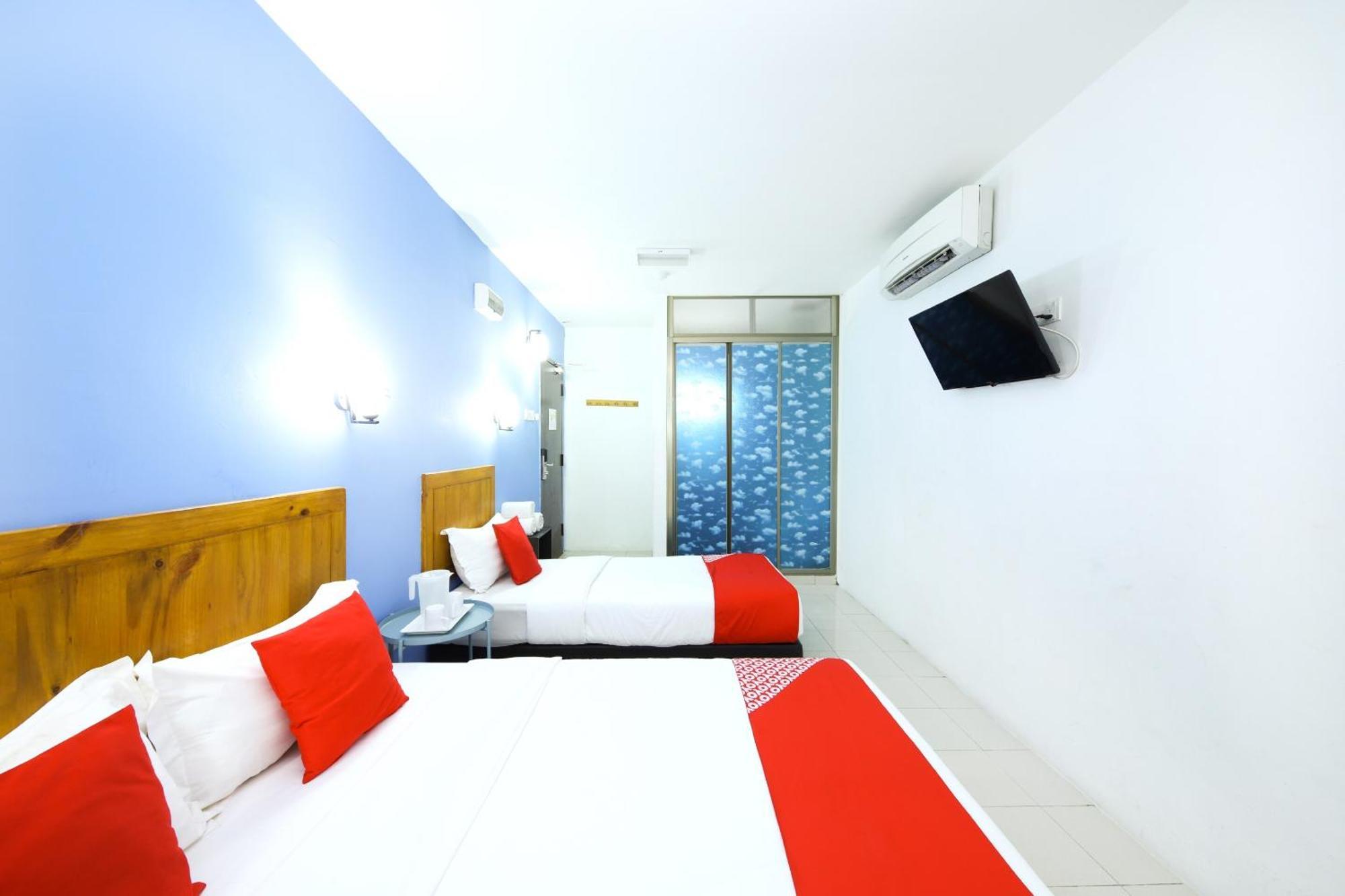 Super Oyo 502 Midah Inn Puchong Kültér fotó
