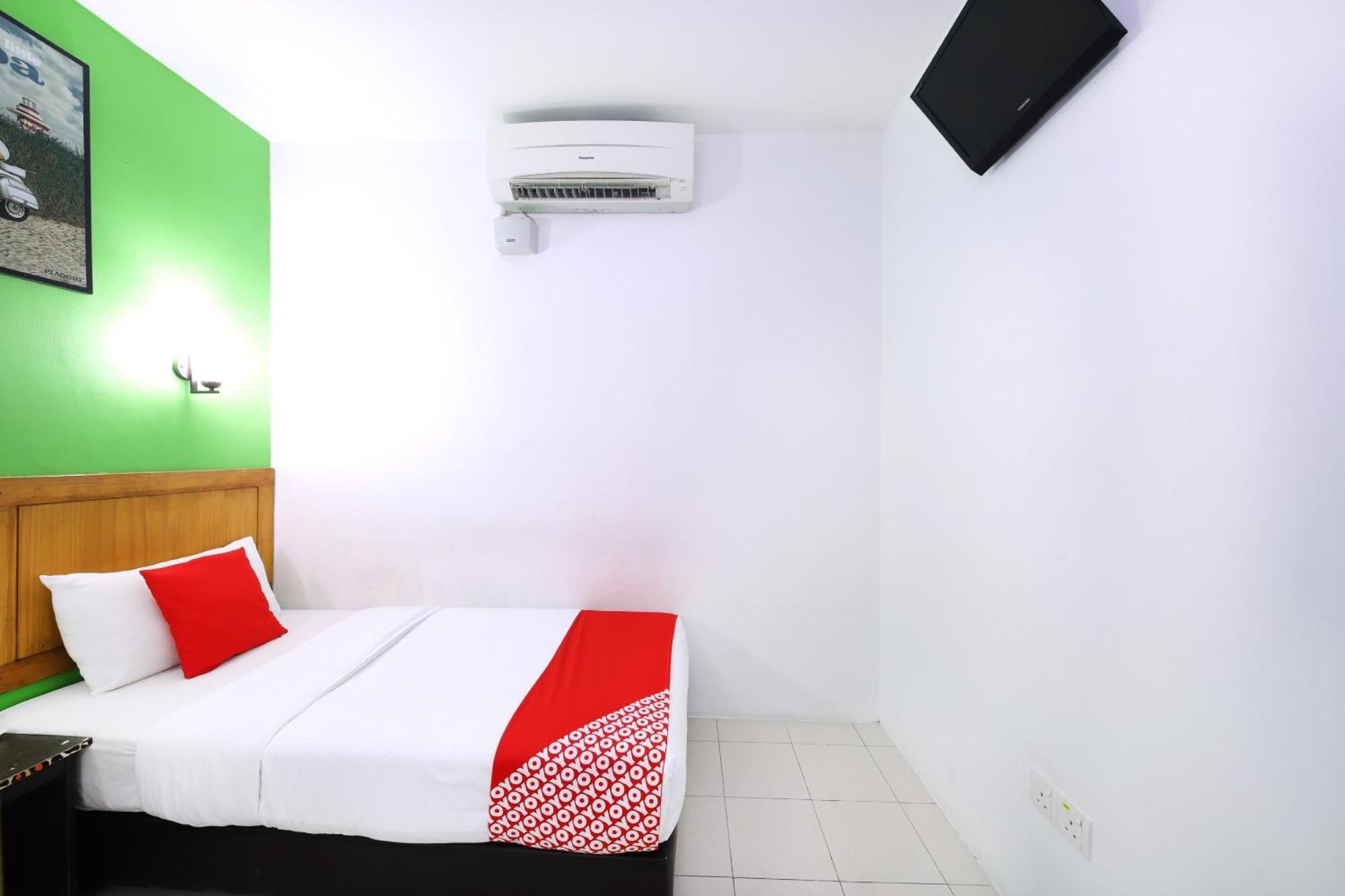 Super Oyo 502 Midah Inn Puchong Kültér fotó