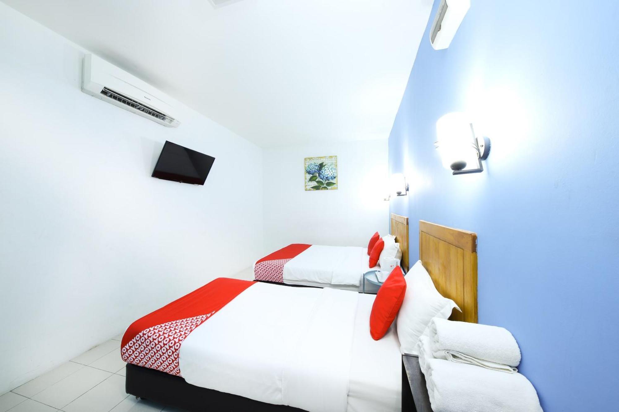Super Oyo 502 Midah Inn Puchong Kültér fotó