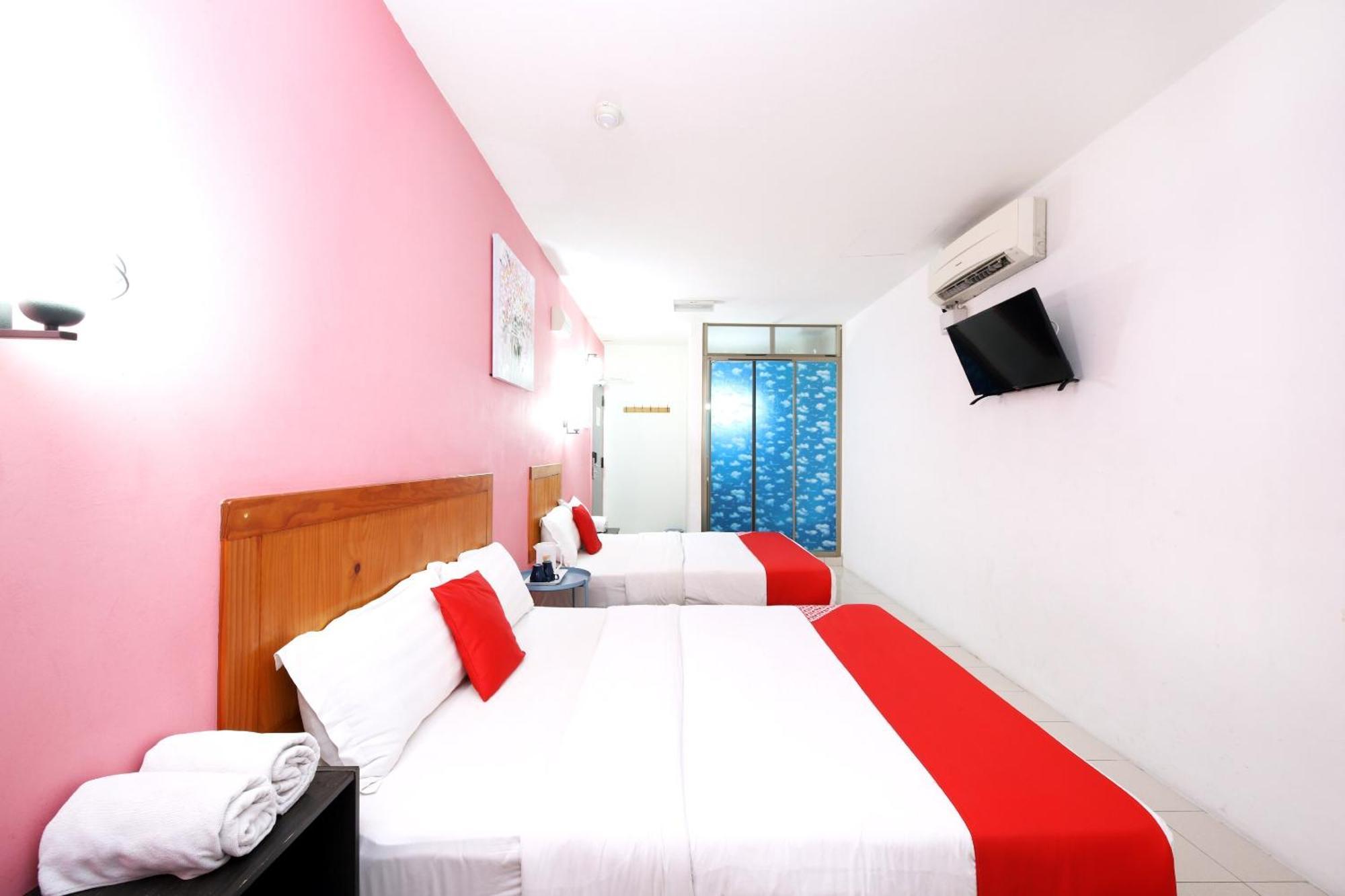 Super Oyo 502 Midah Inn Puchong Kültér fotó